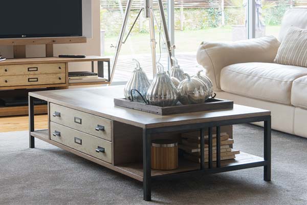 Table basse industrielle acier bois salon