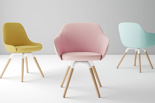 chaise coloré pastel